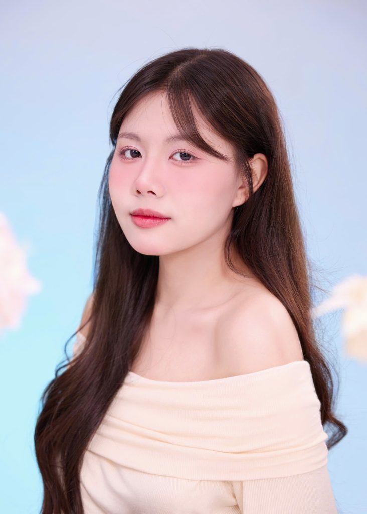 Z6963596185000 216cc67a44054017515b3d85233bdcf1